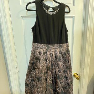 Women's Dress Size 12